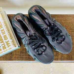 Yeezy 450 Utility Black Low Tops